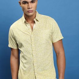 HIGHLANDER Men Cutaway Collar Floral Printed Cotton Slim Fit Casual Shirt-picture-38