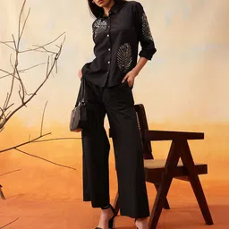 indo street Embellished Shirt With Trousers-picture-37