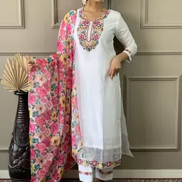 TWINS LADY Women Ethnic Motifs Regular Thread Work Kurta with Trousers & With Dupatta-0
