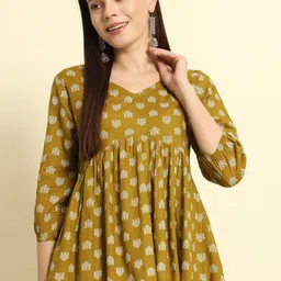 Sa Rasa Geometric Printed V-Neck Peplum Top-picture-13