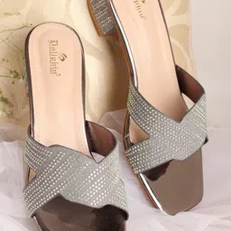 Dollphin Women Grey Heels-49