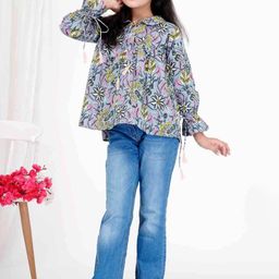 DMP FASHION Girls Floral Printed Bell Sleeve Cotton Top-image-64