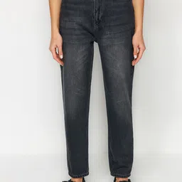 Trendyol Women Clean Look Light Fade Jeans-image-102