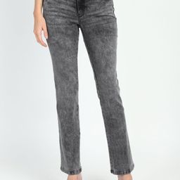GUESS Women Jean Heavy Fade Clean Look Cropped Stretchable Jeans-image-30