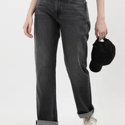 Calvin Klein Jeans Women Light Fade Jeans-image-5