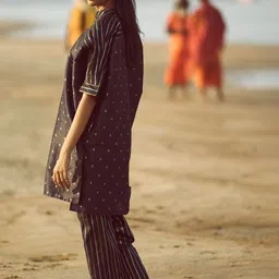 Dash and Dot Printed Top With Trouser image 5