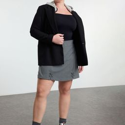 Trendyol Women Regular Fit Mid-Rise Sports Shorts-image-43