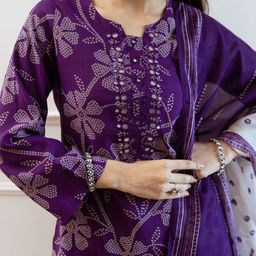 Anouk Bandhani Printed Mirror Work Straight Kurta with Trousers & Dupatta image 3