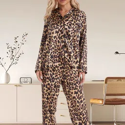 ETC Women Animal Printed Lapel Collar Shirt & Pyjamas Night suit-image-7