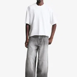 Bershka Men Regular Fit Mid-Rise Light Fade Jeans-picture-7