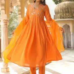 Anni Designer Women Embroidered Regular Thread Work Kurta with Trousers & With Dupatta image 5