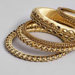 Peora Set of 10 Cream-Coloured Handcrafted Silk Thread Kundan Studded Chuda Bangles image 5