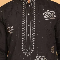 Jompers Men Floral Embroidered Regular Thread Work Kurta with Pyjamas image 2