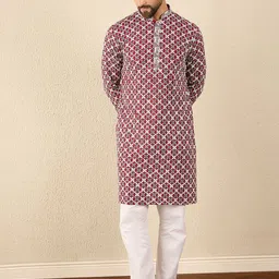 House of Pataudi Men Geometric Embroidered Thread Work Straight Kurtas-image-9