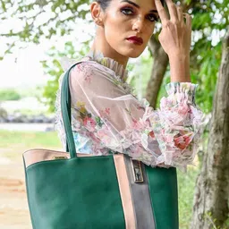 ODETTE Green Oversized Structured Shoulder Bag-41