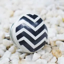 The Decor Mart Set Of 4 Black & White Printed Ceremic Decorative Knobs-34