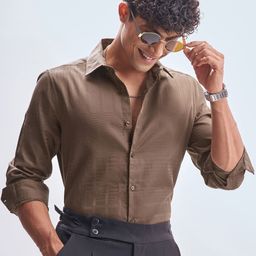 HIGHLANDER Men Slim Fit Textured Spread Collar Cotton Casual Shirt-image-41
