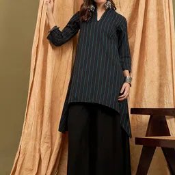 InWeave Women Pure Cotton Kurta with Palazzos-23