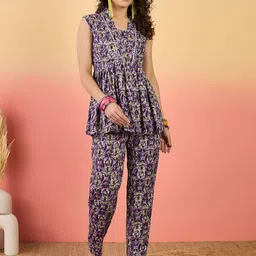 Sangria Printed Sleeveless Top & Trouser Co-Ords-image-31