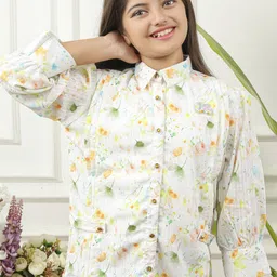 Ishti Embellished Top-picture-41