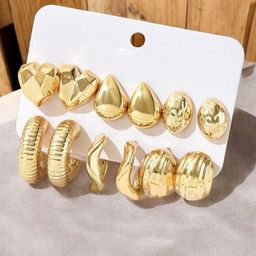 DressBerry Pack of 6 Gold-Plated Pearls Heart Shaped Studs-43