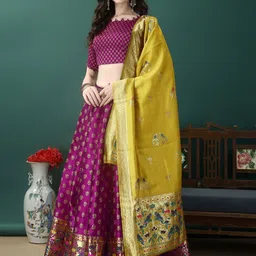 SWAMI STUDIO Ready to Wear Lehenga & Unstitched Blouse With Dupatta-picture-4