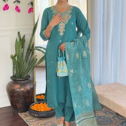 HERE&NOW Women Ethnic Motifs Embroidered Regular Thread Work Chanderi Silk Kurta with Trousers & With Dupatta-picture-33