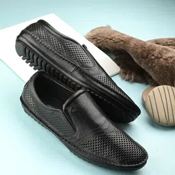 Egoss Men Leather Loafers-picture-1