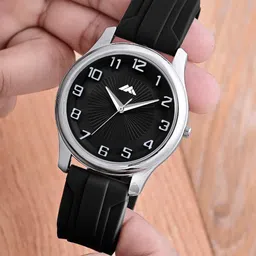 DOUBLERUN Men Dial & Straps Analogue Multi Function Watch H05NMT-52 image 3