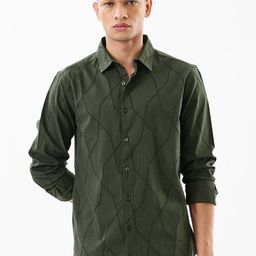 Snitch Geometric Textured Spread Collar Slim Fit Casual Shirt-image-49