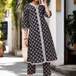 Anouk PrintedV-Neck Pure Cotton Tunic And Trouser-image-49
