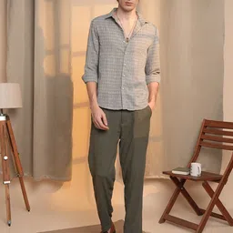 Campus Sutra Men Comfort Spread Collar Striped Casual Shirt-picture-21