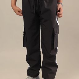 WEARDUDS Kids Adorably Printed T-shirt With Trousers-image-26