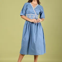 LIMEROAD Floral Embroidered V-Neck Ethnic Dress-picture-31