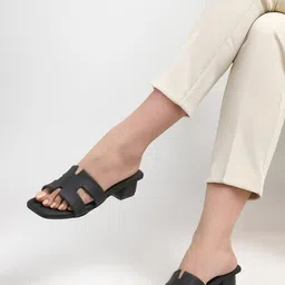 Alishtezia PU Block Heel Sandals-picture-44