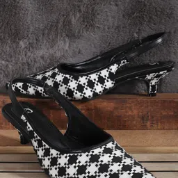 Carlton London Printed Party Kitten Sandals-25