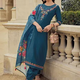 MOJILAA Women Floral Embroidered Regular Beads and Stones Kurta with Salwar & With Dupatta-picture-28