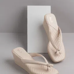 Inc 5 Wedge Heel Sandals-40