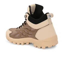 OFF LIMITS Men OCM Trekking Non-Marking Shoes image 3