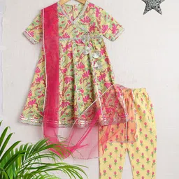The Magic Wand Girls Floral Printed Regular Pure Cotton Kurta with Pyjamas & With Dupatta-image-63