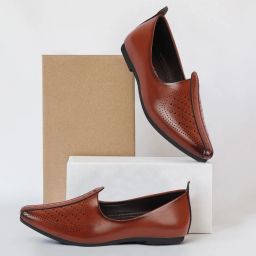 Laser Cut Design Ethnic Slip On Wedding Juttis and Mojaris For Men-image-4
