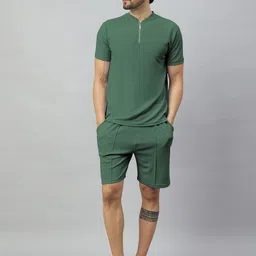 chrome & coral Men Night Suit Set Green Solid-picture-26