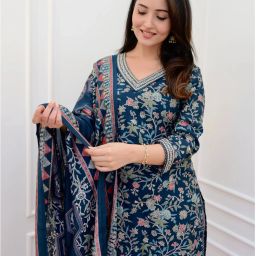 Women Viscose Rayon Kurta Patiala Dupatta Set-image-28