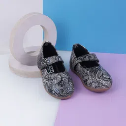 Jazzy Juniors Girls Printed Round Toe Ballerinas-image-74
