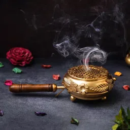 flipkart smartbuy Premium Dhoop Dani Dhuni Loban Burner with Handle Iron, Wooden Incense Holder image 4