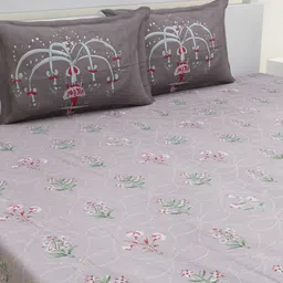 HOME AFFAIRS Grey & Green Floral 180 TC King Pure Cotton Bedsheet with 2 Pillow Covers-image-48