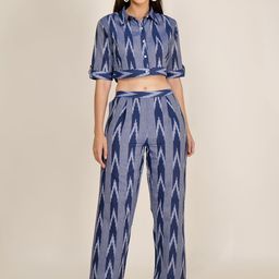 Gargistyle Ikkat Printed Spread Collar Roll-Up Sleeves Casual Shirt With Trousers-picture-2