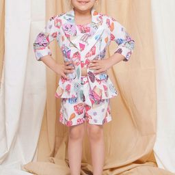 Aj DEZInES Girls Printed Cotton Sleeveless Crop Top With Jacket & Shorts Clothing Set-image-83