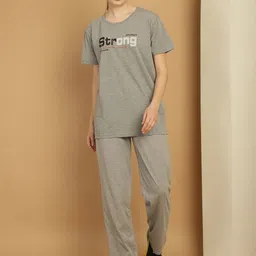 VIMAL JONNEY Printed T-Shirt With Trouser-image-7