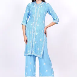 SUFIZA LIFESTYLE Floral Embroidered Mandarin Collar Neck Top With Trousers Co-Ords-picture-27